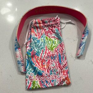 Lilly Pulitzer sunglasses bag and holder for around neck